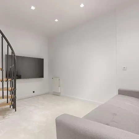 Zen & Luxury 2br Flat - Eiffel Tower Apartment