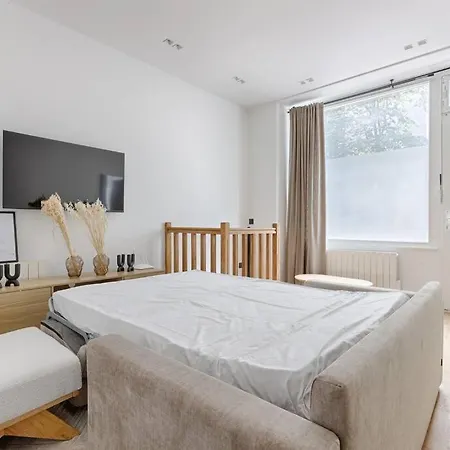 Zen & Luxury 2br Flat - Eiffel Tower * 巴黎