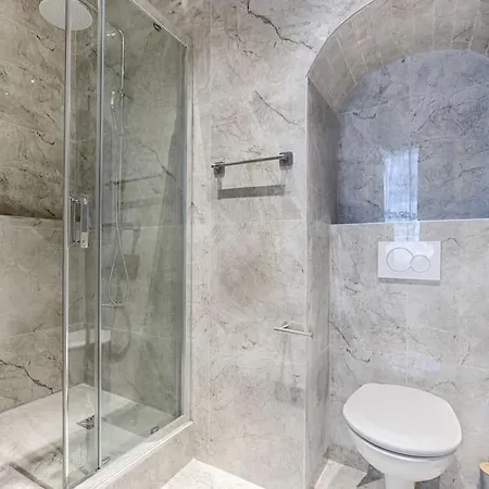 Zen & Luxury 2br Flat - Eiffel Tower 巴黎