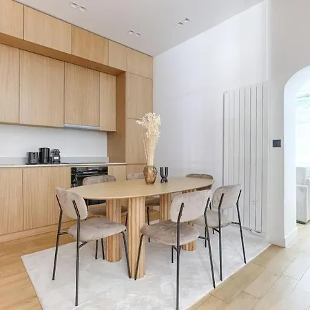 Apartment Zen & Luxury 2br Flat - Eiffel Tower Paris