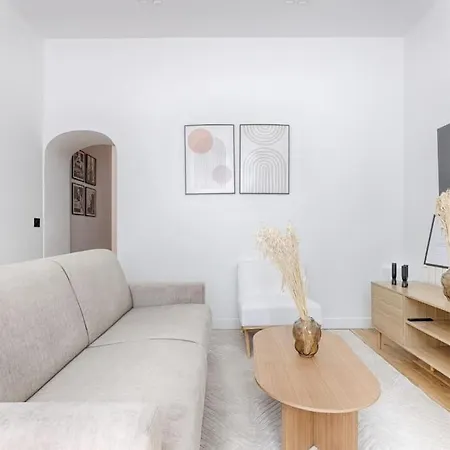 Apartment Zen & Luxury 2br Flat - Eiffel Tower Paris